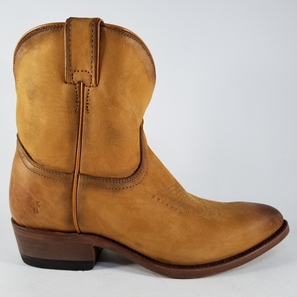 Frye Billy Short Western Leather Riding Boot - Picture 1 of 8